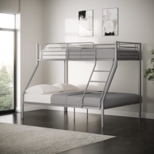 The Tandi Triple sleeper silver